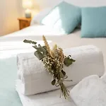 Trisquel Apartment *
