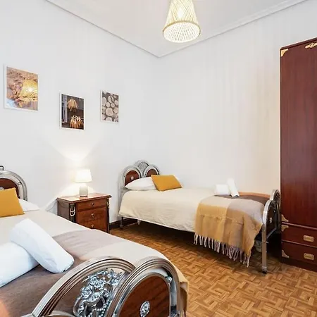 Trisquel Апартаменты