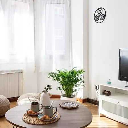 Trisquel * Хихон